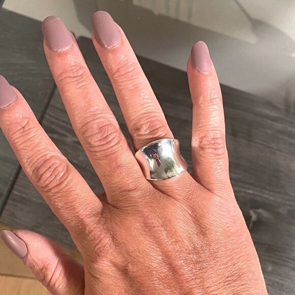 The Bandwidth Tibetan silver stamped band ring. - Picture 2 of 13